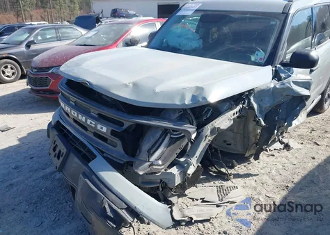 2021 Ford Bronco Sport Big Bend z USA, uszkodzony, nr VIN 3FMCR9B63MRA93395